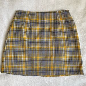 yellow plaid skirt